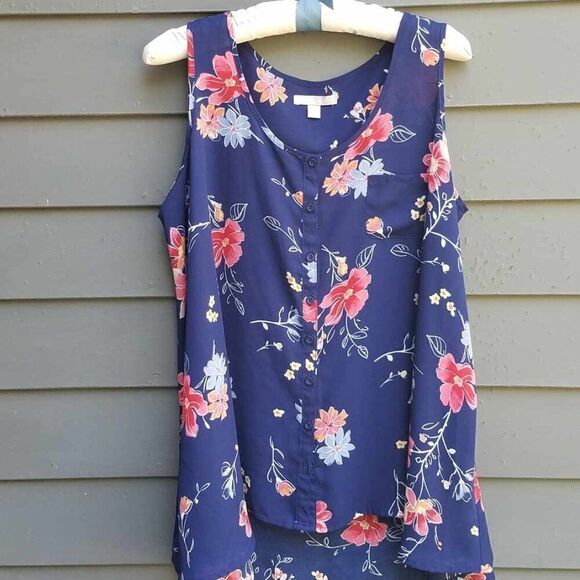 The Woman Within Tops - The Woman Within Navy Floral Sleeveless Button Down Size 14-16